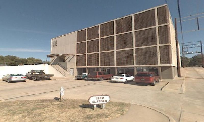 File:Arrow Askins Bail Bonds 1.JPG