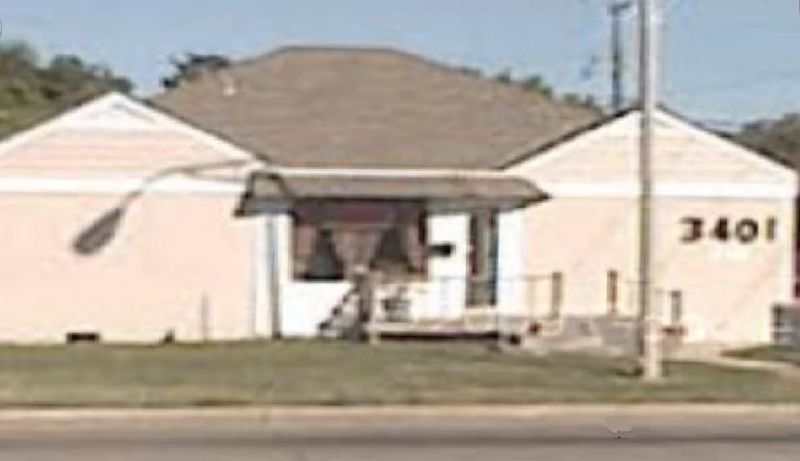 File:Central Bail Bonds.JPG