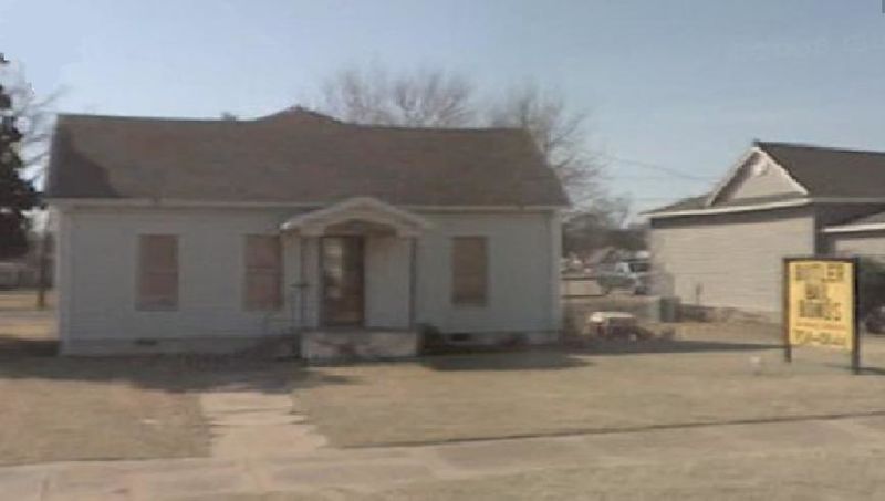 File:Butler Bail Bonds.JPG