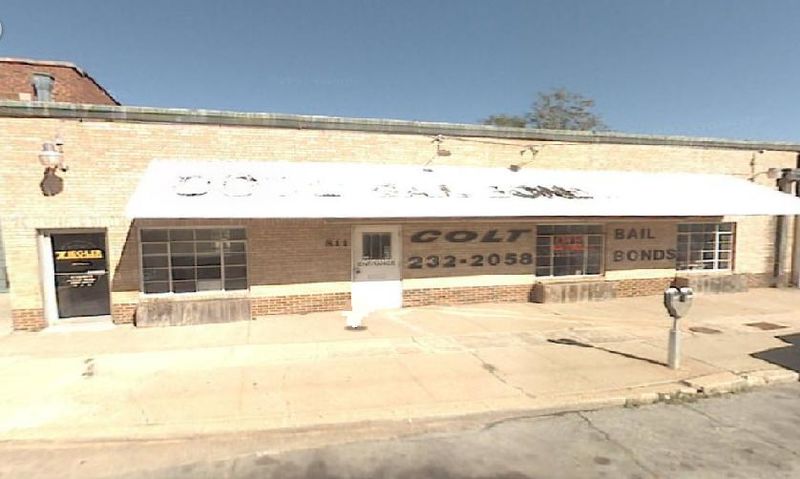 File:Colt Bail Bonds.JPG